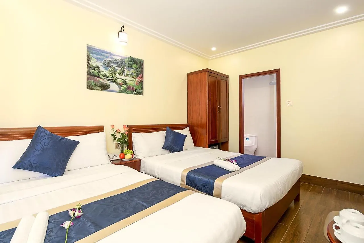 Ga Vang Hotel Da Nang Vietnam