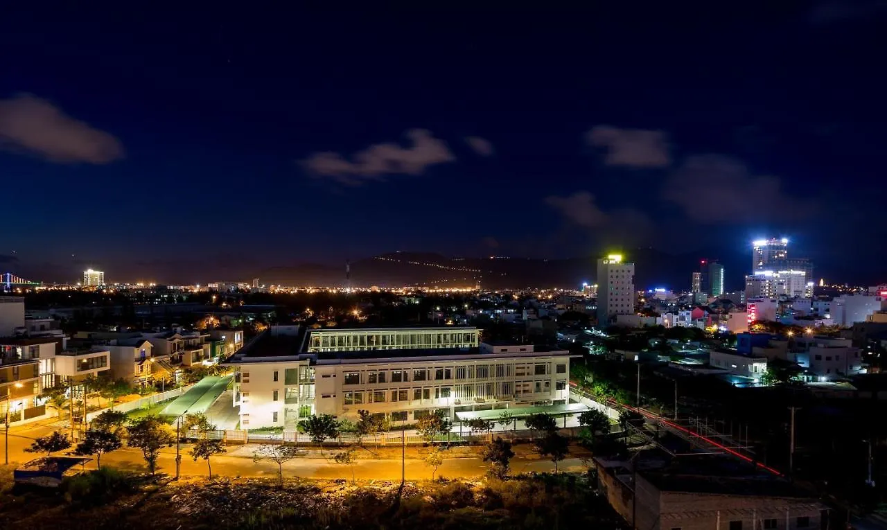 Ga Vang Hotel Da Nang 3*,
