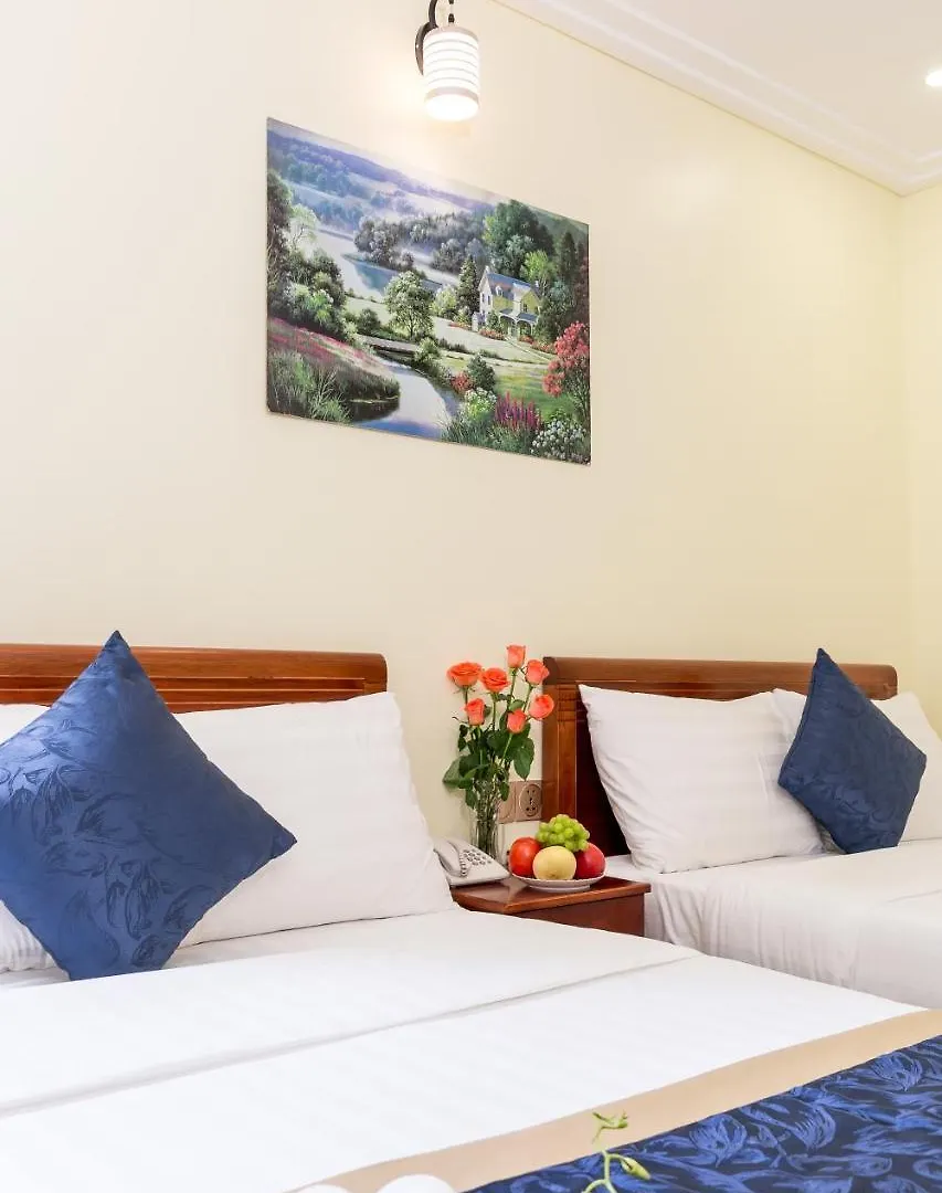 Ga Vang Hotel Da Nang Vietnam
